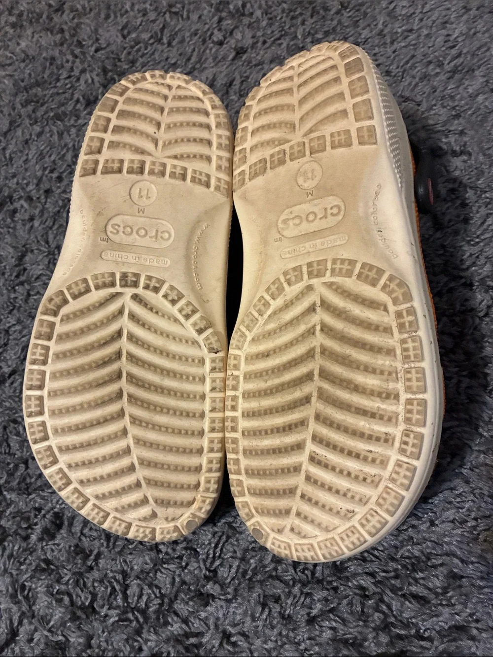 Crocs pringles clogs